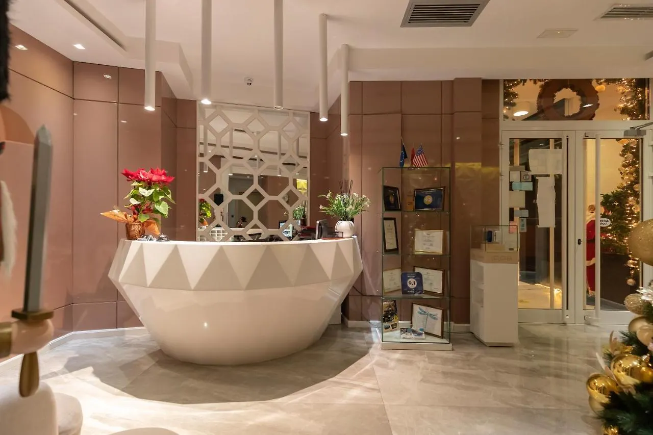 Demi Hotel Sarande