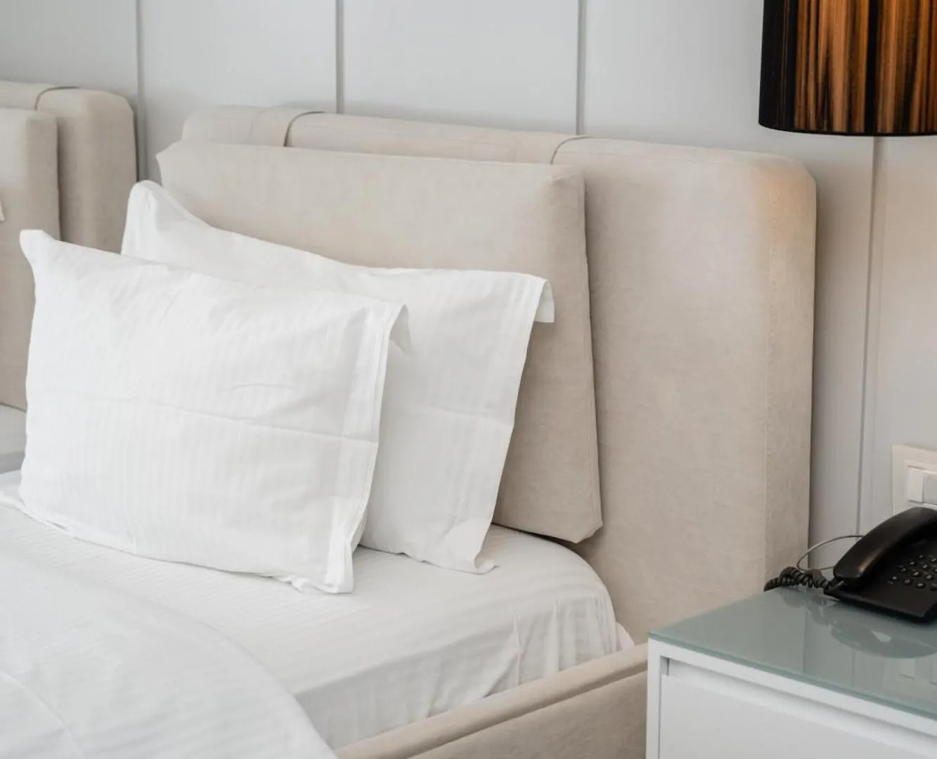 Demi Hotel Sarande 4*,  Albania