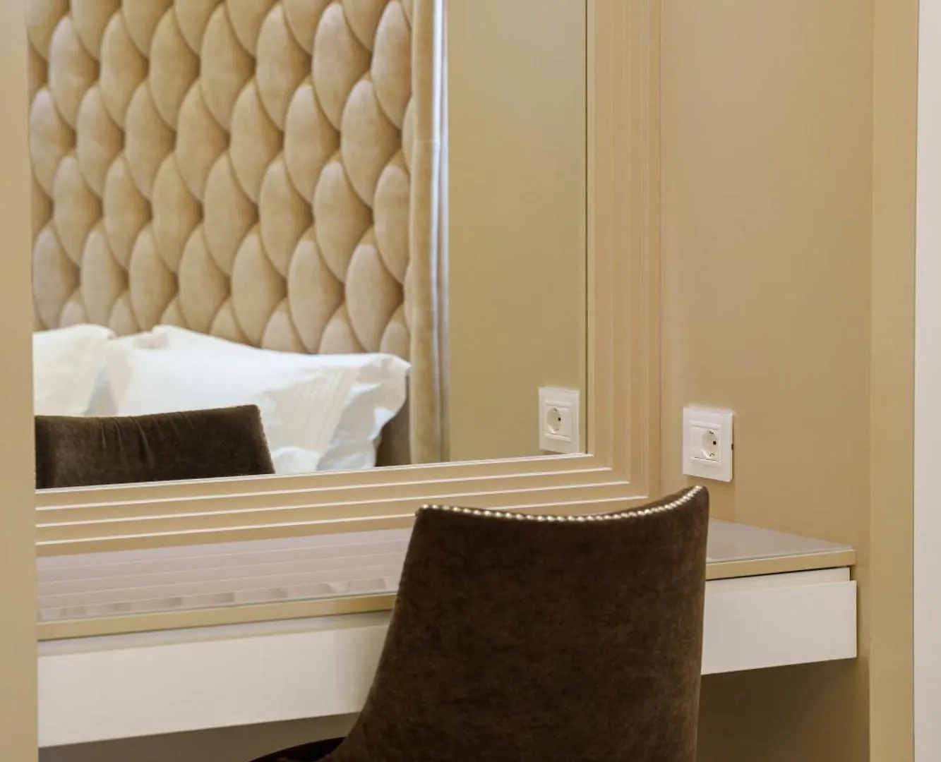 Demi Hotel Sarande