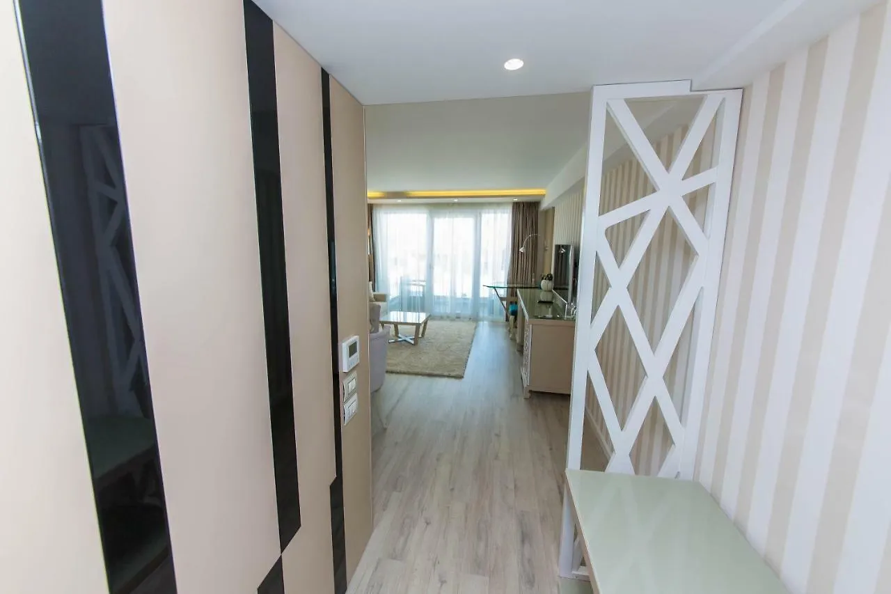 Demi Hotel Sarande 4*,  Albania