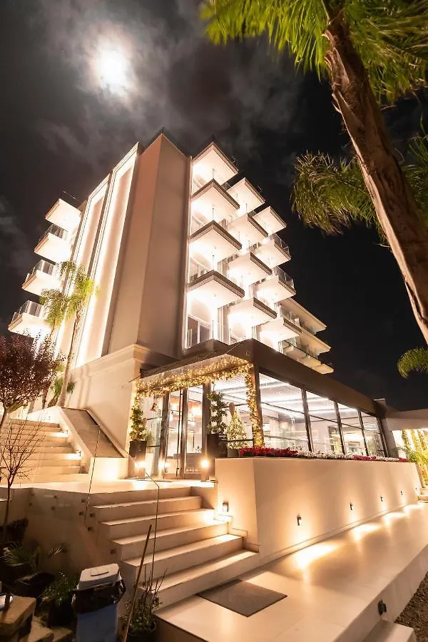 Demi Hotel Sarande